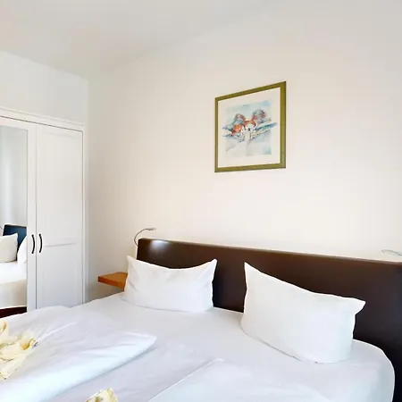Appartementhaus Binzer Sterne 16 * Binz